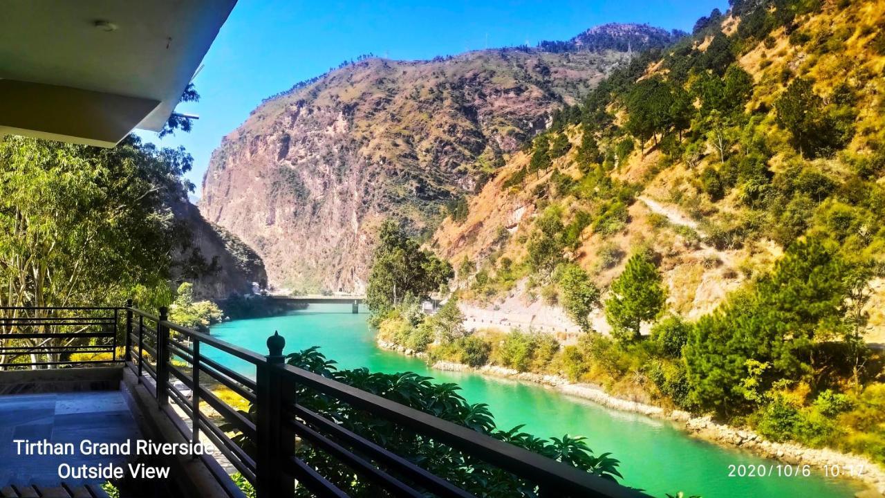 Tirthan Grand Riverside Banjār Exterior foto